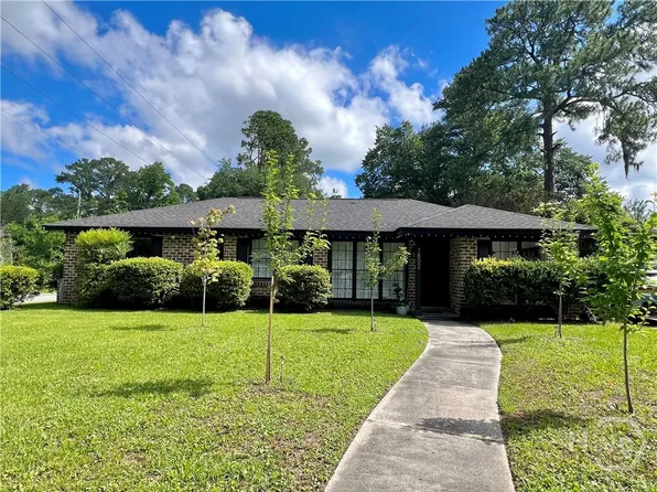 1802 NE 62nd St, Savannah, GA