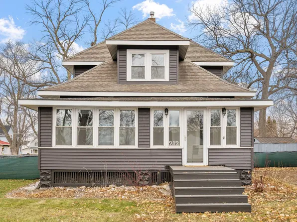 212 S East Rd, Atwater, MN 56209