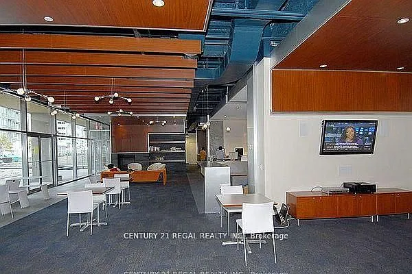 9 Spadina Ave #312 — Photo 3