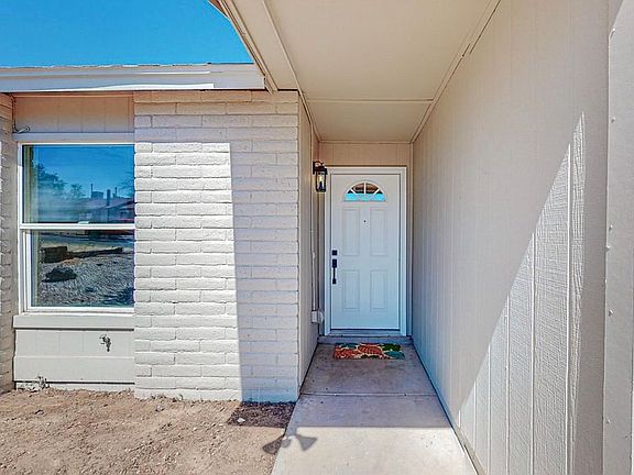 5th image of 1739 Pegasus Ave SE