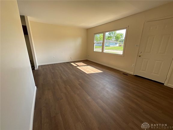 3rd image of 497 Ackerman Pl