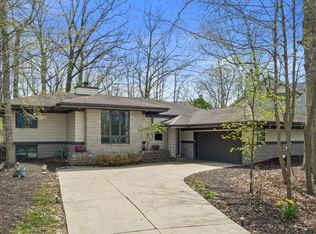 6746 S 35th STREET, Franklin, WI 53132