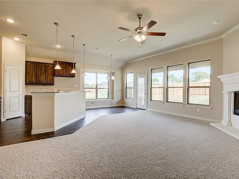 2100 McCallister Dr — Photo 28