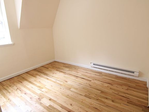 4th image of 286 W End Ave