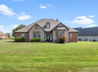4416 W 4th St, Skiatook, OK 74070