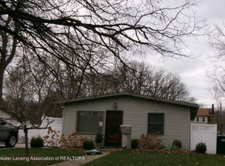1120 S Clemens Ave, Lansing, MI 48912