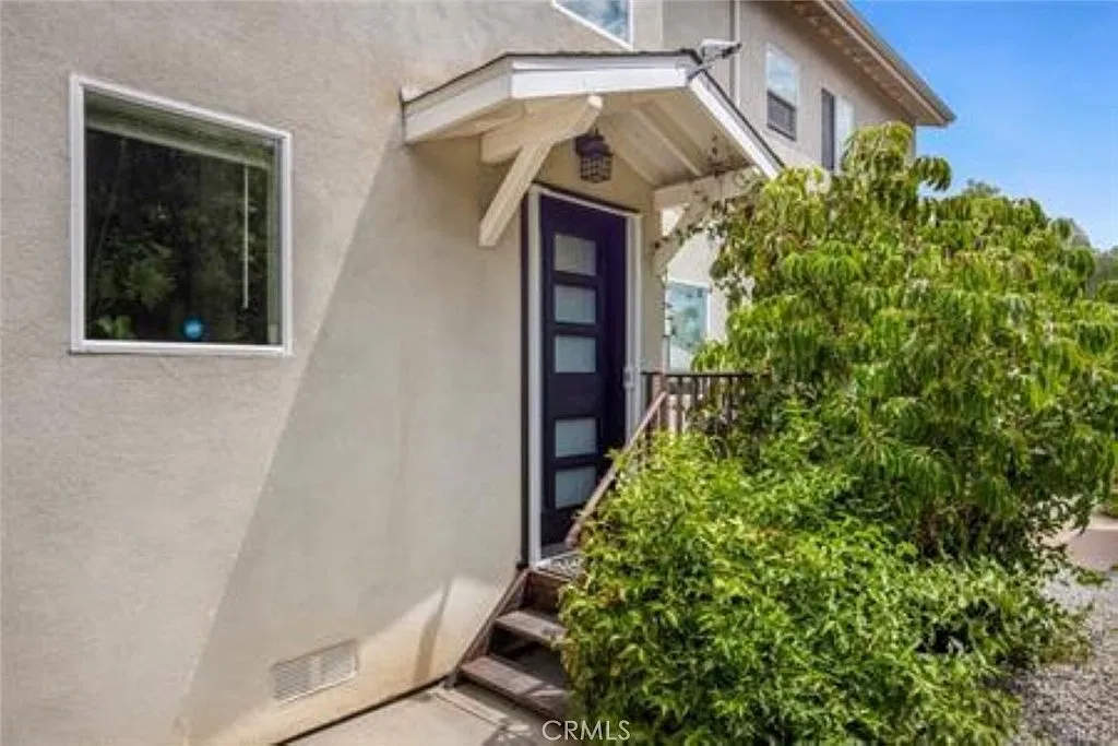 3 bed, 2074 sqft, $5,400 — Photo 4