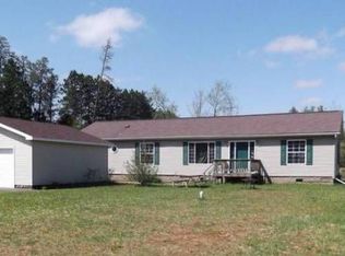 15474 Wood Lake Dr, Hayward, WI 54843