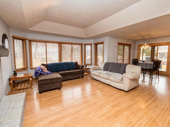 5th image of 3544 Westfield Ct