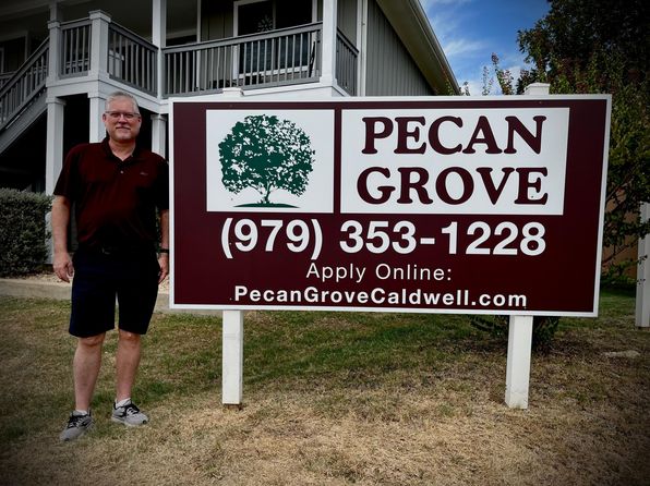 1806 W 21st Hwy, Caldwell, TX 77836