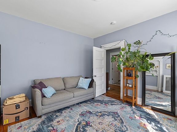 5th image of 63 Coolidge Rd