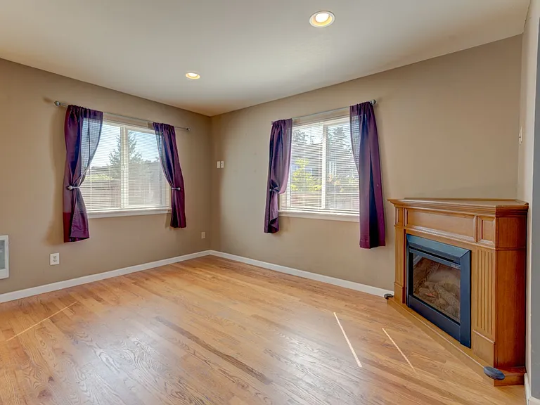 563 Kettle St #C4 — Photo 8