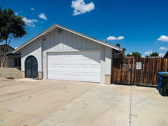 2nd image of 4136 W CORRINE Drive