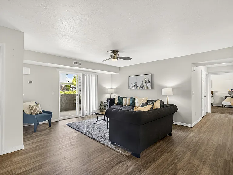 Eagles Landing Apartments — Photo 61