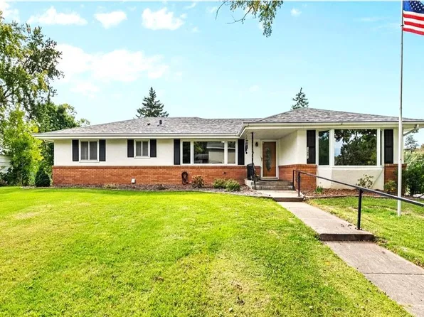 13881 90th Ave N, Maple Grove, MN 55369
