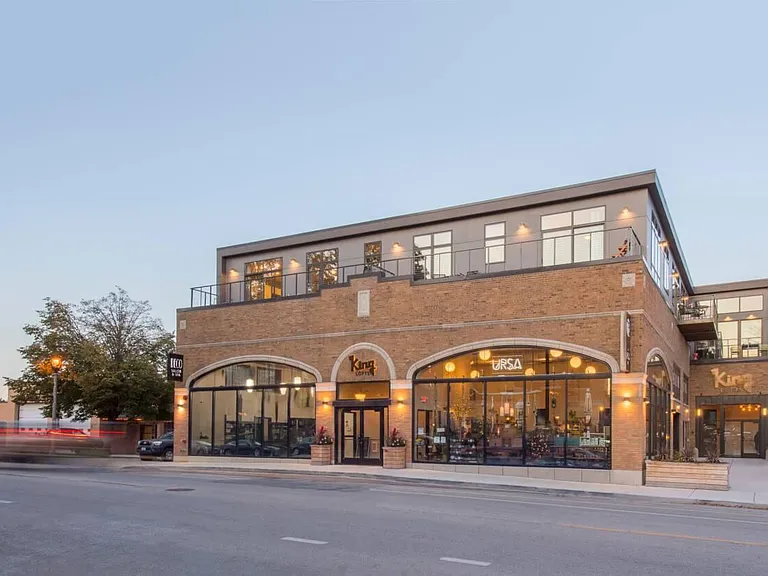 2534 S Kinnickinnic Ave #204 — Photo 9