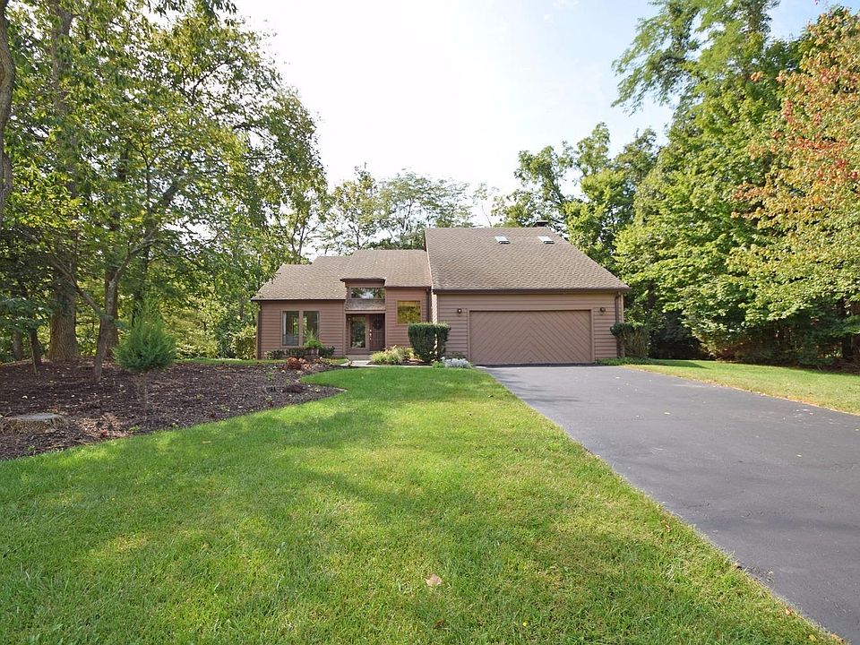 1st image of 957 Woodcreek Dr