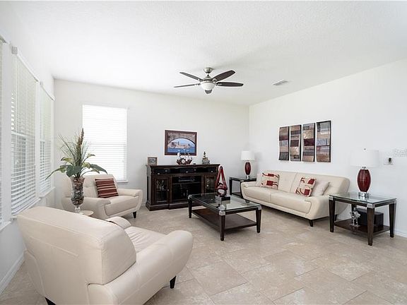 2nd image of 1513 Caterpillar St