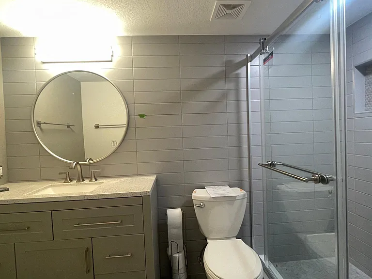 E Belleview Pl — Photo 11