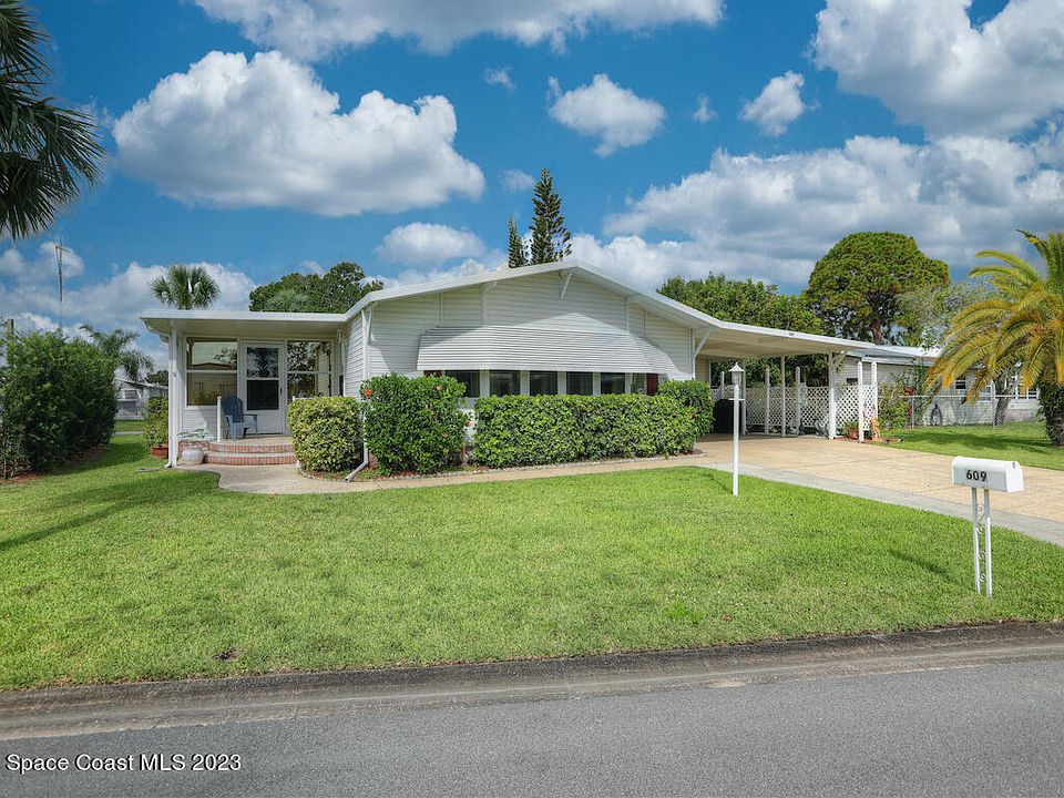 1st image of 609 Bougainvillea Cir
