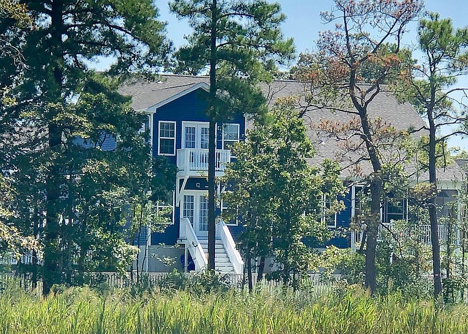 2nd image of 23732 Herring Reach Ct