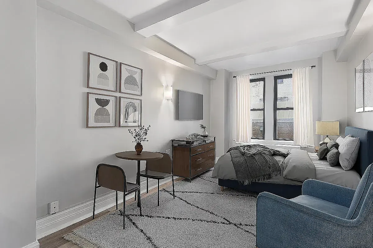 240 West 73rd Street — Photo 1