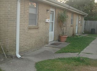 2806 Oakgrove Dr, Metairie, LA 70003