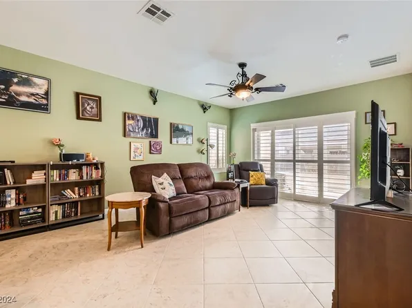 2121 Bay Thrush Way, North Las Vegas, NV 89084