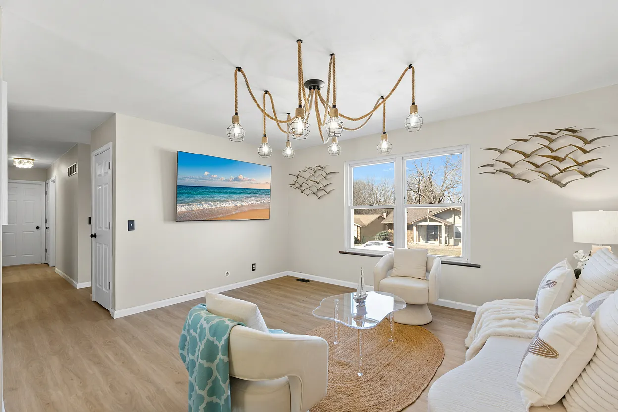 4608 Shoshone Trl — Photo 4
