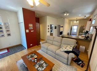 1730 W Fletcher St #1, Chicago, IL 60657