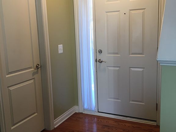 2nd image of 26747 Pepperwood Dr