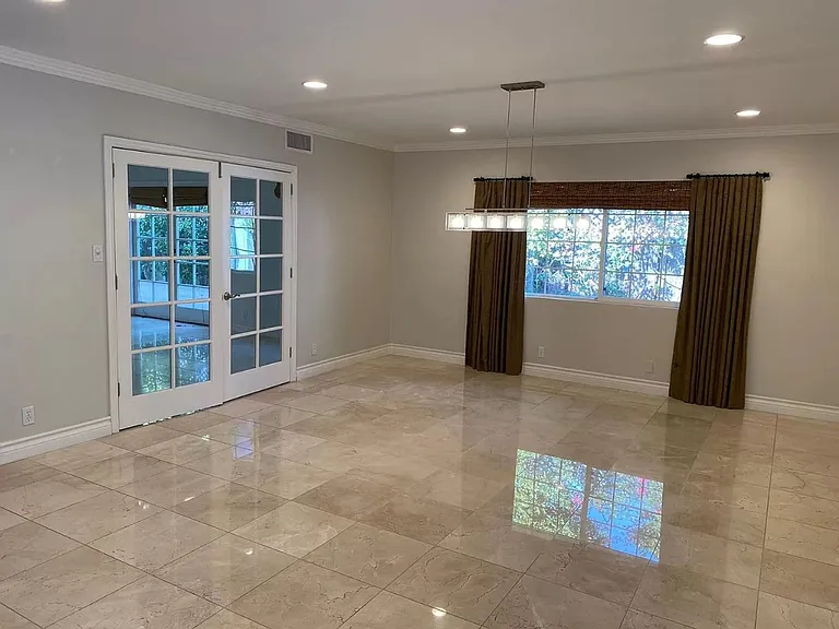 16636 Calneva Dr — Photo 39