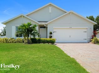 2028 NW 27th Ter, Cape Coral, FL 33993