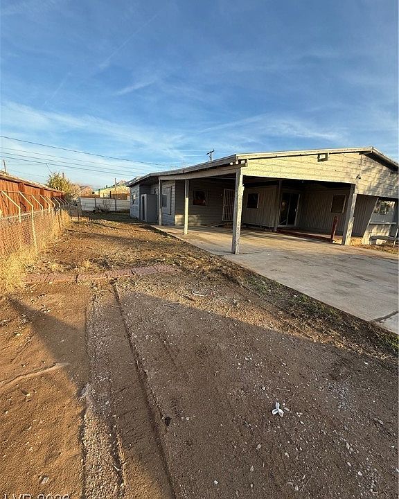 2nd image of 2238 Brenda Ln