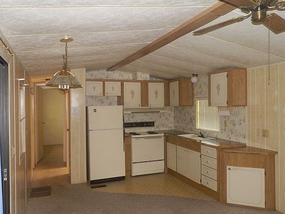 3rd image of 1160 Baracuda Ln