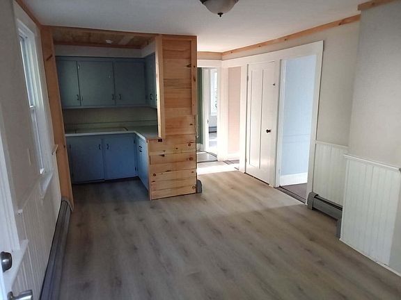 3rd image of 6 Jones Street