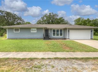906 Euclid St, Galena, KS 66739