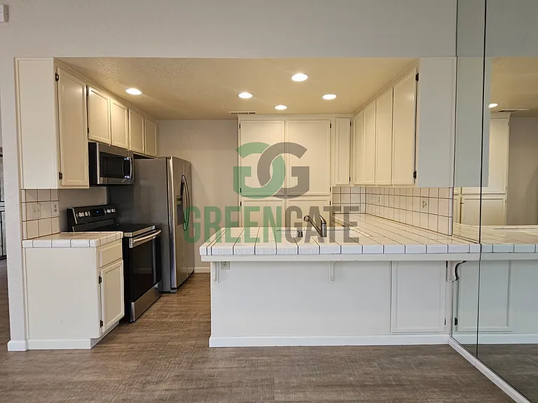 1108 Cedar Creek Dr #1 — Photo 17