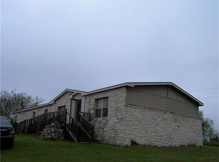 833 Political Rd, Lockhart, TX 78644