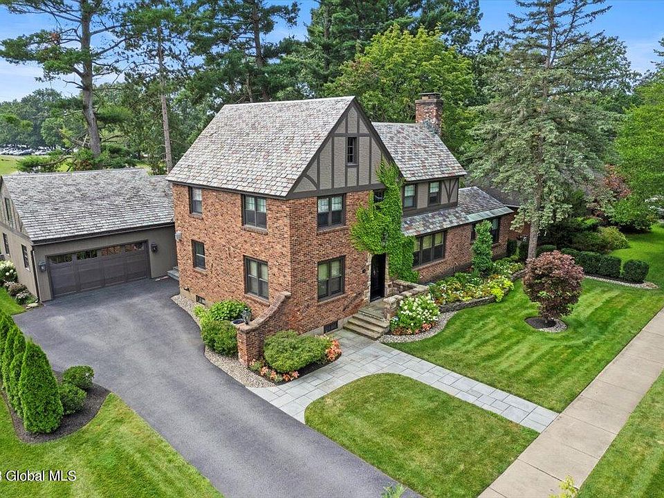 58 FIFTH Avenue, Saratoga Springs, NY 12866 Zillow