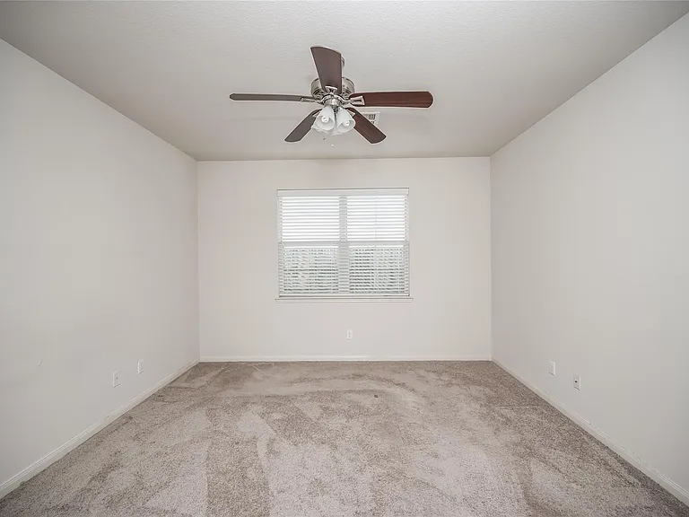 7106 Montclair Peak Ln — Photo 12