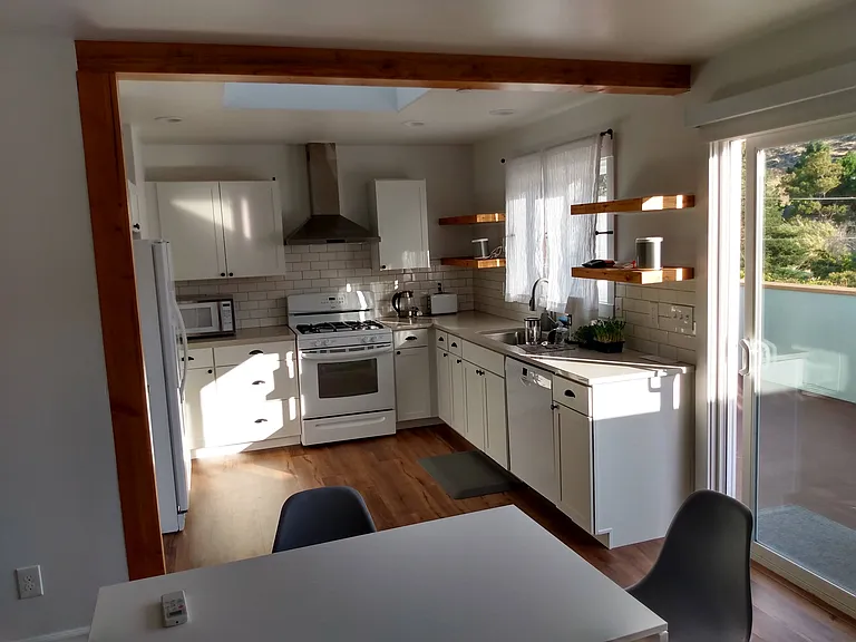 2892 Rockview Pl #A — Photo 2