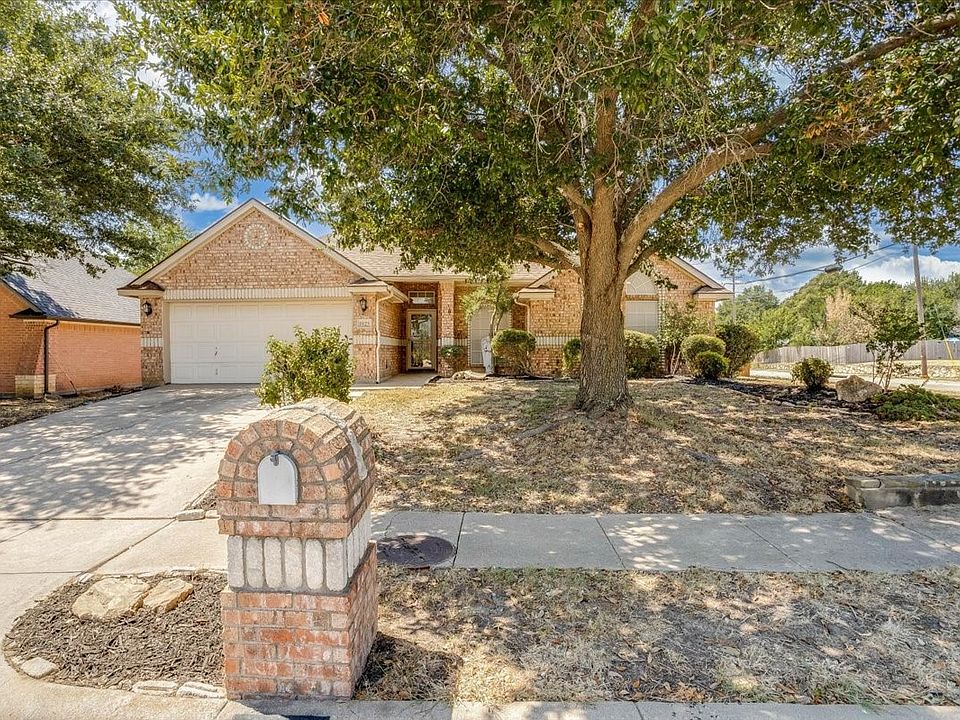 1st image of 1025 Jessica Dr