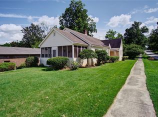 201 S Tugaloo St, Walhalla, SC 29691