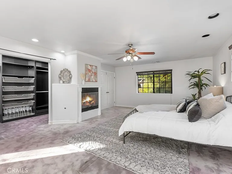 9348 Tujunga Canyon Blvd — Photo 34