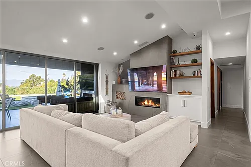 20461 Coulson St Photo 1