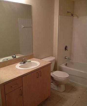 3rd image of 533 NE 3rd Ave APT 127