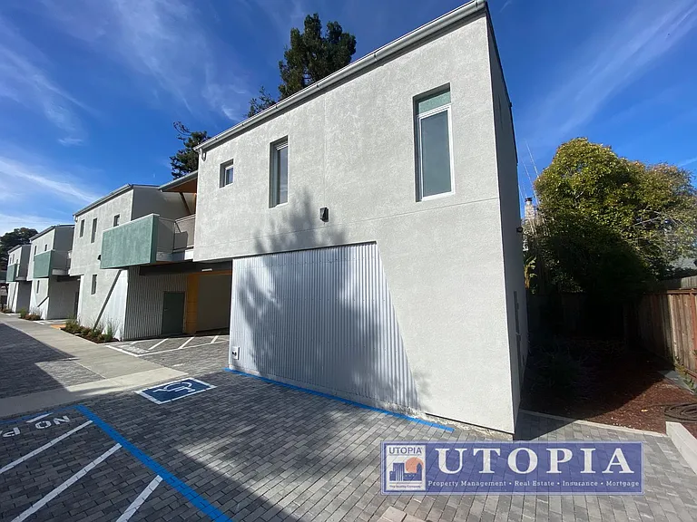 448 May Ave #4 — Photo 27