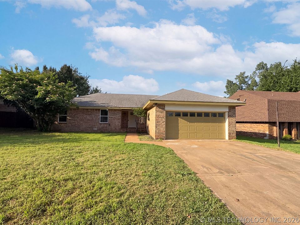 1st image of 1123 E Willham Dr