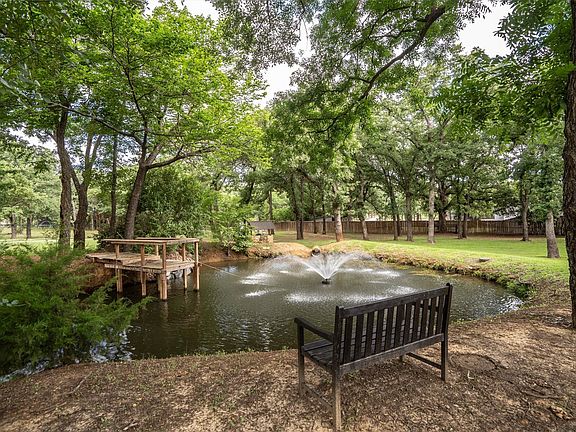 5th image of 980 Ranch Rd